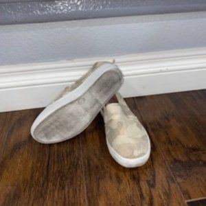 Cat and Jack Girls' Camo Slip On Shoes